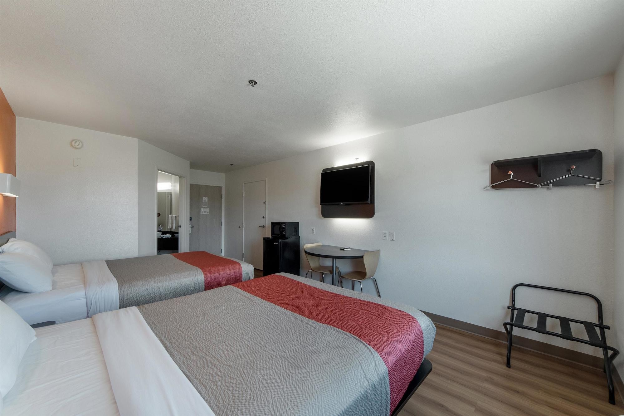 Motel 6-San Antonio, Tx - Downtown - Alamo Dome Esterno foto