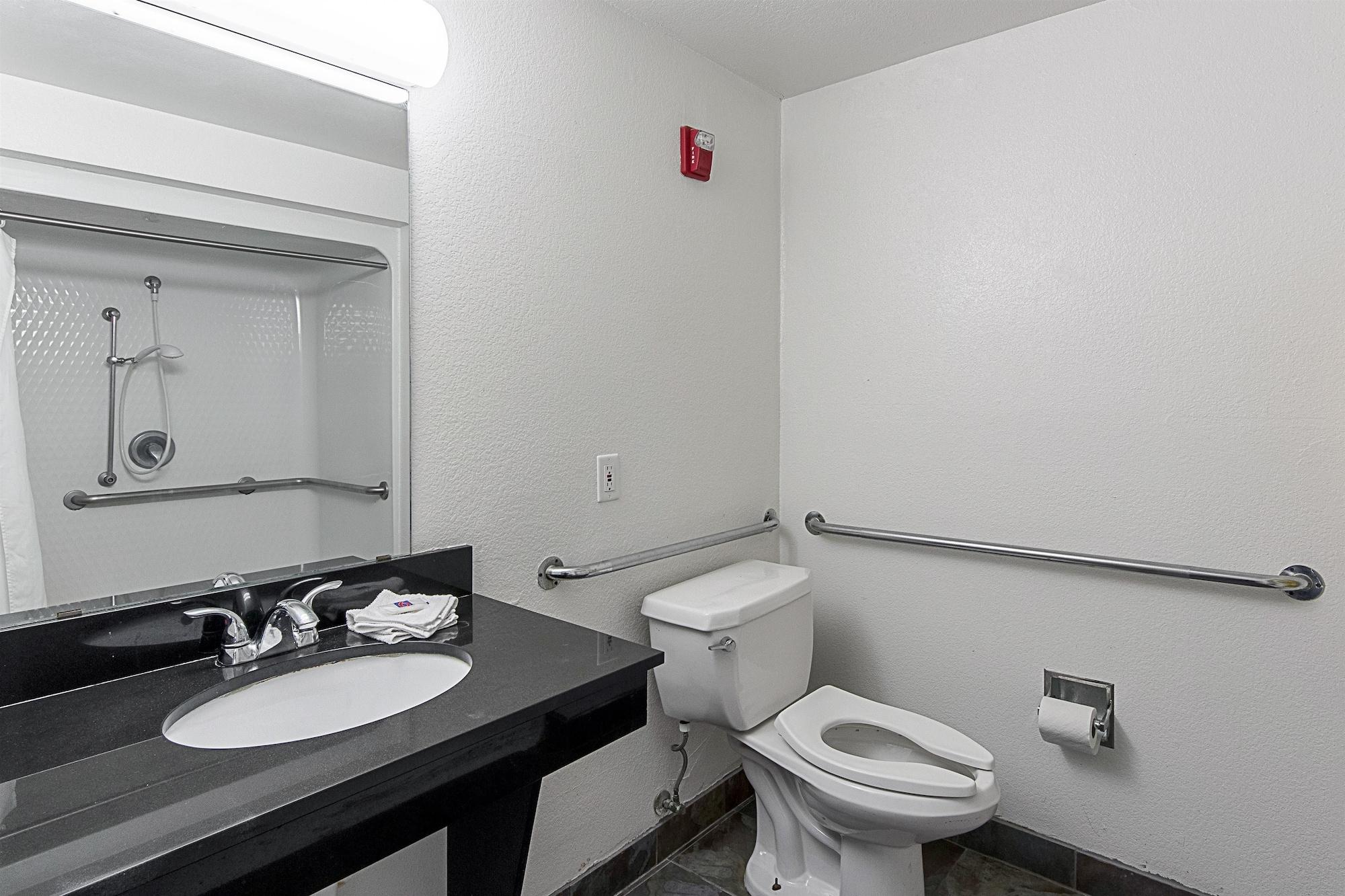 Motel 6-San Antonio, Tx - Downtown - Alamo Dome Esterno foto
