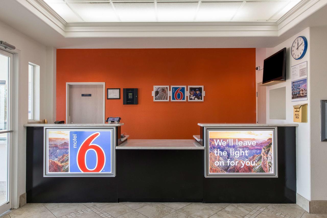Motel 6-San Antonio, Tx - Downtown - Alamo Dome Esterno foto